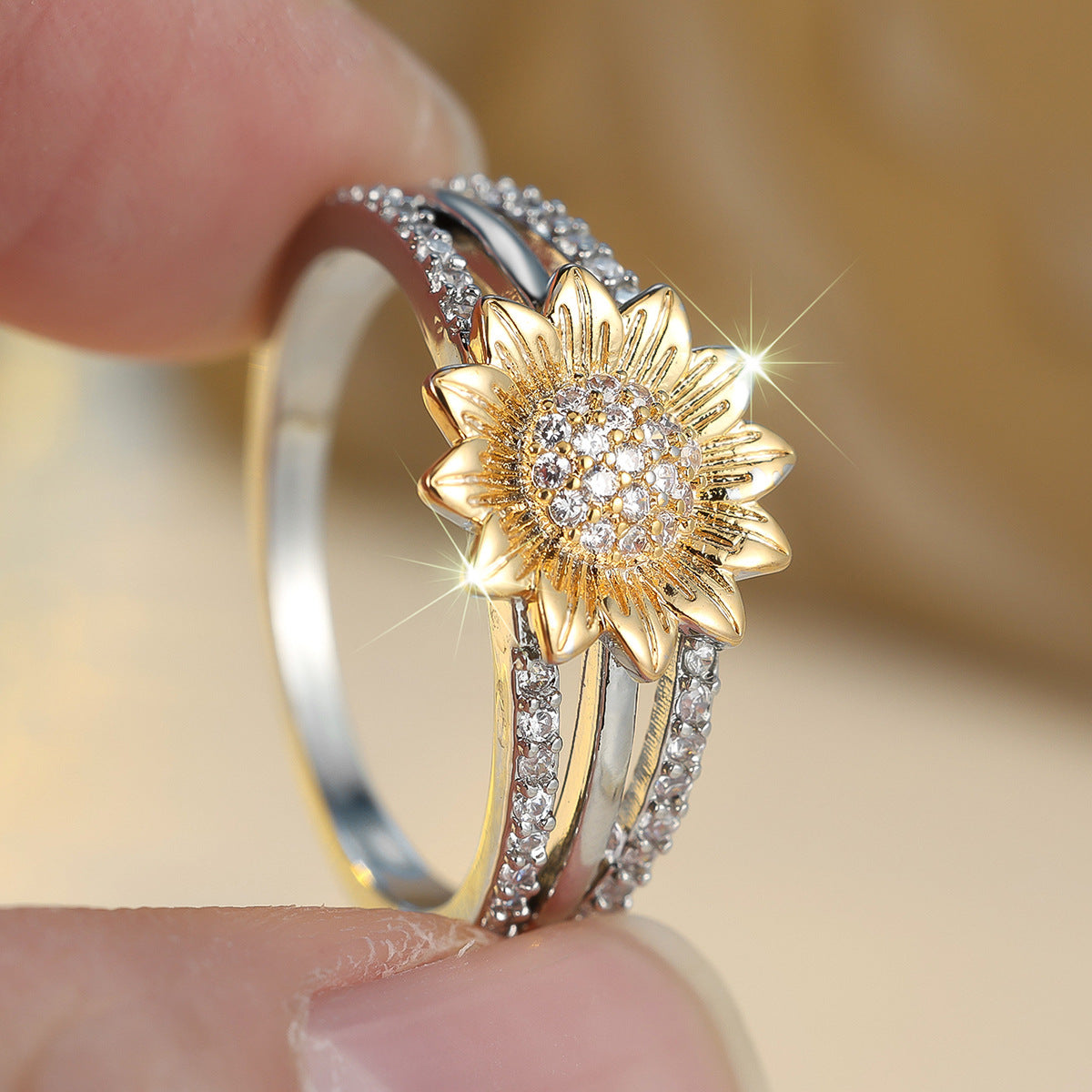 Sunflower Full Diamond /Fashion Ring For Women