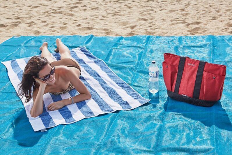 Folding Mat /Beach Mat /Leaky Sand Beach Mat /Outdoor Travel Picnic Mat /Camping Mat